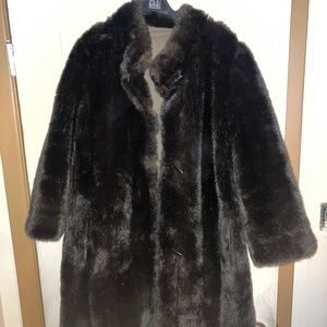 Dubrowsky & Perlbinder faux fur coat